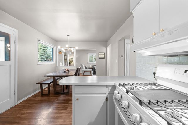 11224 E 18th Ave, Spokane Valley, WA 99206