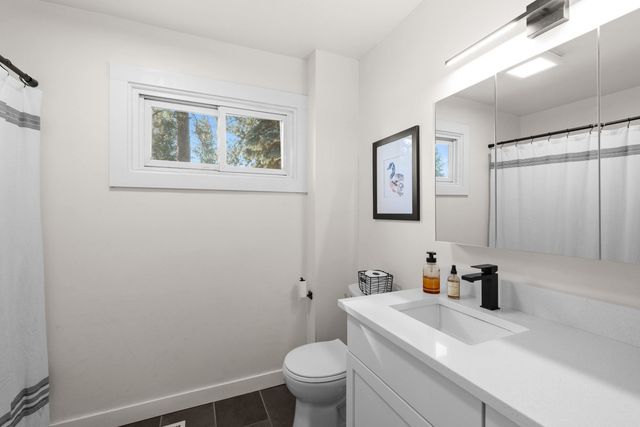 11224 E 18th Ave, Spokane Valley, WA 99206