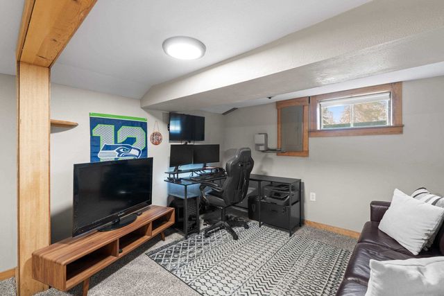 11224 E 18th Ave, Spokane Valley, WA 99206