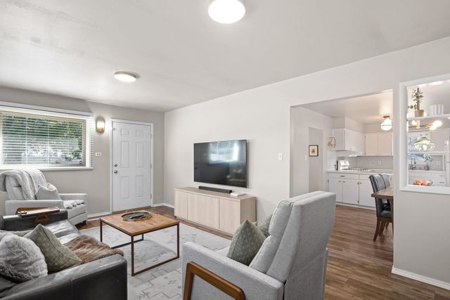 11224 E 18th Ave, Spokane Valley, WA 99206