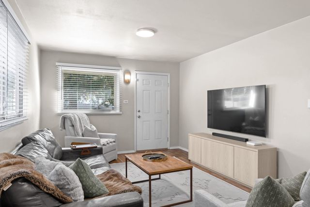 11224 E 18th Ave, Spokane Valley, WA 99206