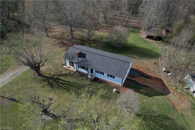 1065 Dallas King Road, Westfield, NC 27053