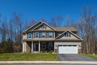 10 Basswood Court, Ballston, NY 12019