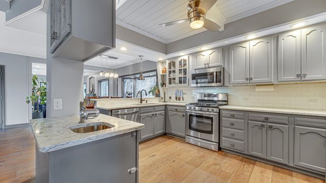 15242 Happy Acres Trail, Plymouth, IN 46563