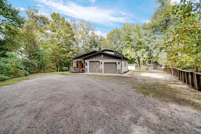 15242 Happy Acres Trail, Plymouth, IN 46563