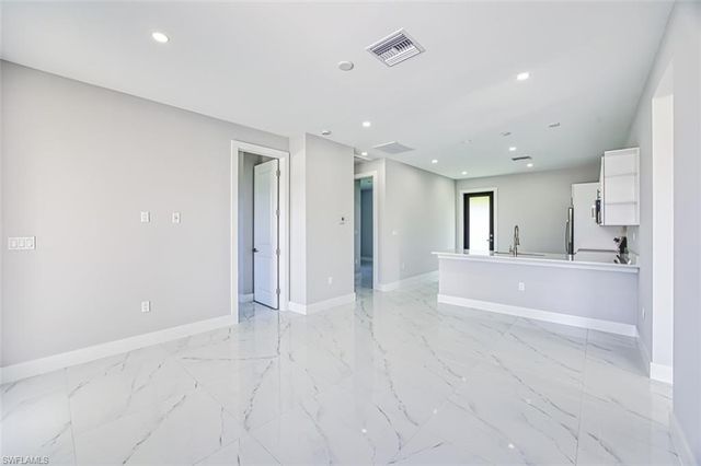 817-819 Eisenhower BLVD, Lehigh Acres, FL 33974