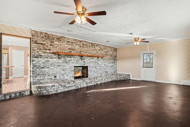 1897 Heritage Rd., Loris, SC 29569