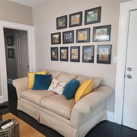 2014 JACKSON STREET N 5, St Petersburg, FL 33704