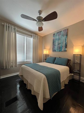2014 JACKSON STREET N 5, St Petersburg, FL 33704