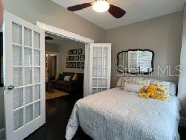 2014 JACKSON STREET N 5, St Petersburg, FL 33704