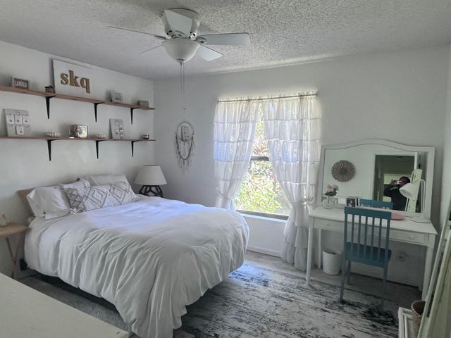 17657 127 Drive N, Jupiter, FL 33478