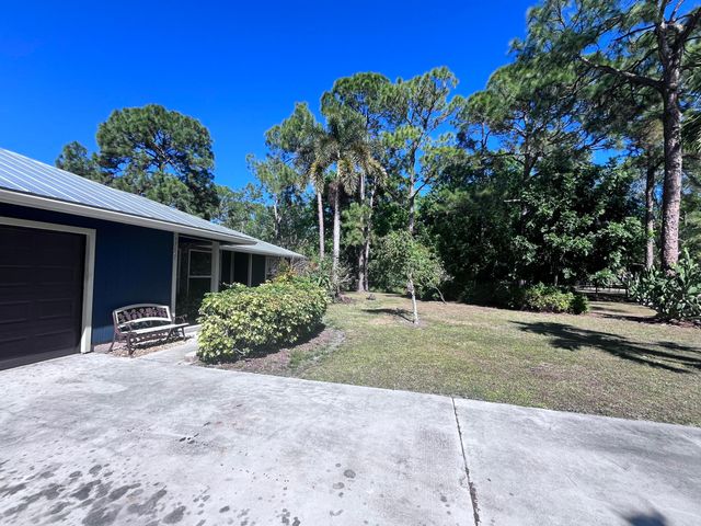 17657 127 Drive N, Jupiter, FL 33478