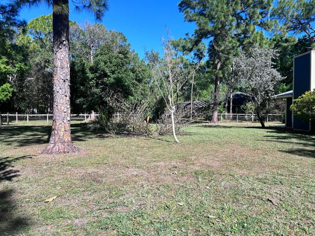 17657 127 Drive N, Jupiter, FL 33478