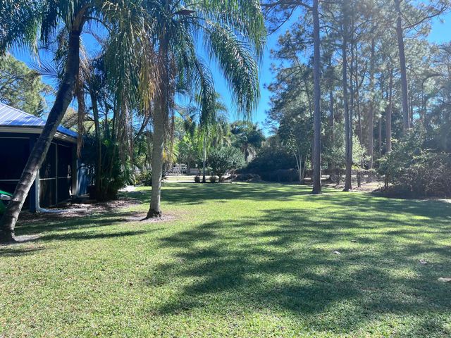 17657 127 Drive N, Jupiter, FL 33478