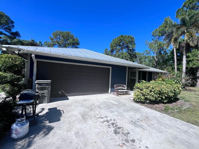 17657 127 Drive N, Jupiter, FL 33478