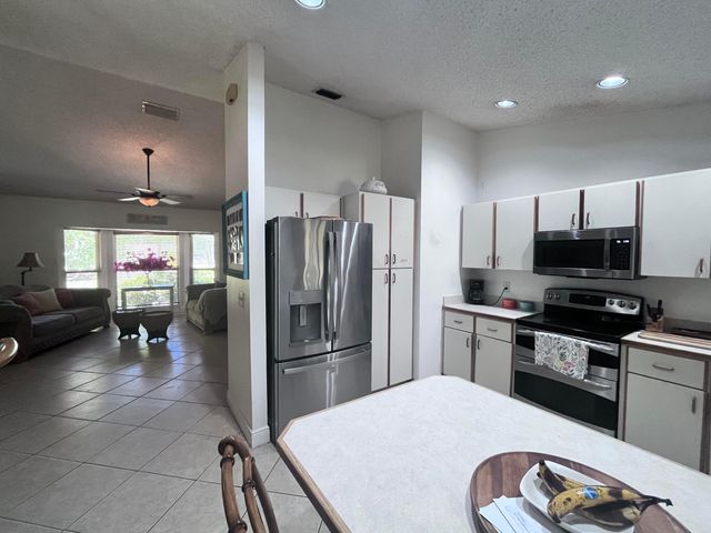 17657 127 Drive N, Jupiter, FL 33478
