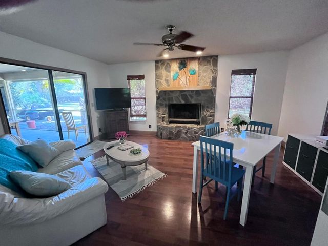 17657 127 Drive N, Jupiter, FL 33478