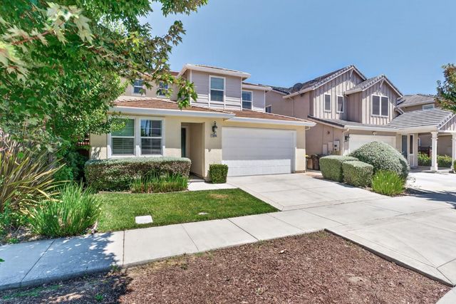 18094 Calaveras Dr, Lathrop, CA 95330