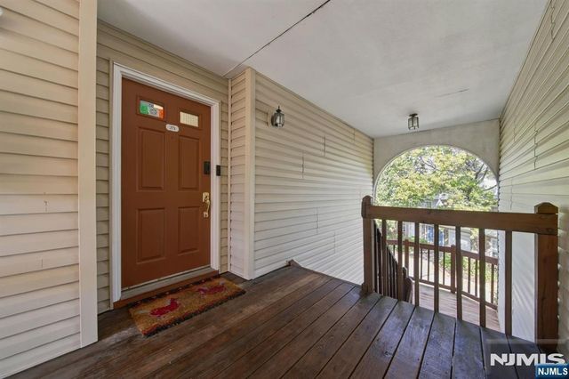 271 Village Circle Drive, Fort Lee, NJ 07024