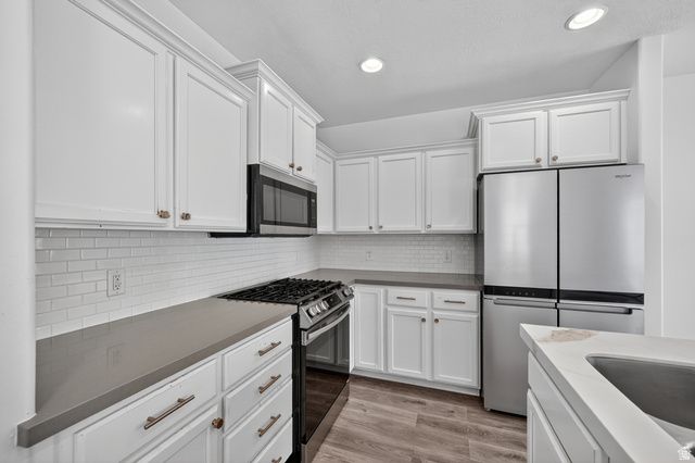 14771 S HADDINGTON RD, Draper, UT 84020