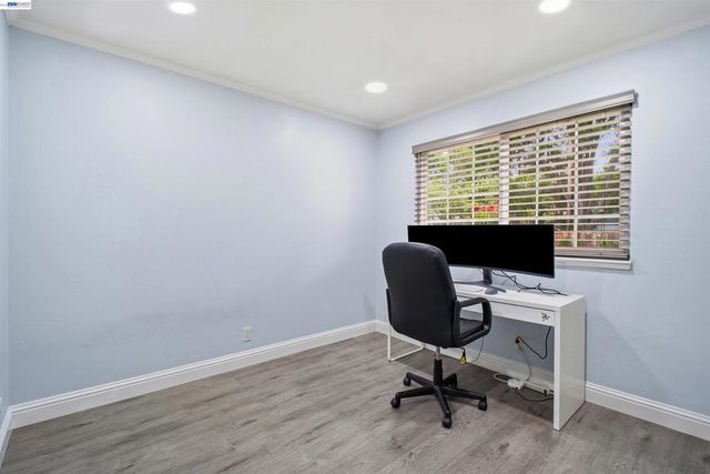 32252 Valiant Way, Union City, CA 94587