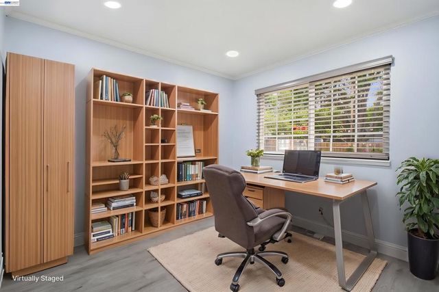 32252 Valiant Way, Union City, CA 94587