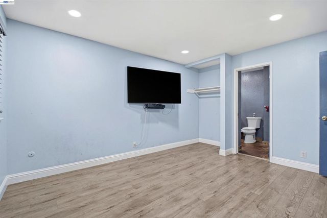 32252 Valiant Way, Union City, CA 94587