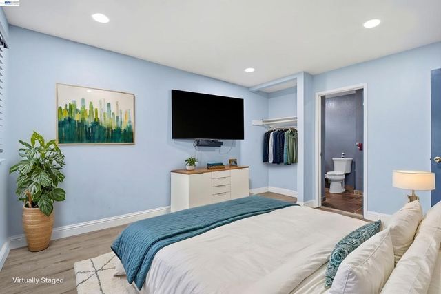 32252 Valiant Way, Union City, CA 94587