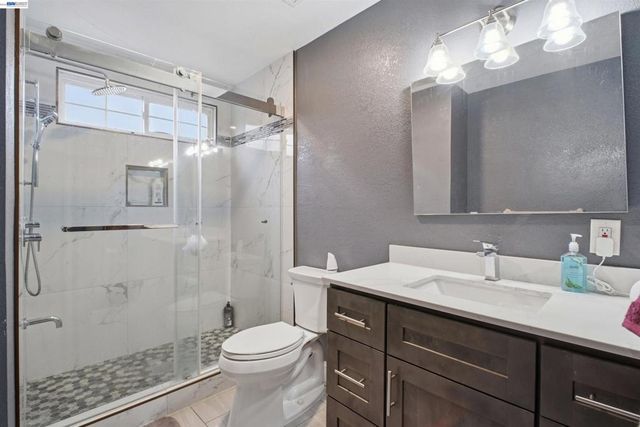 32252 Valiant Way, Union City, CA 94587