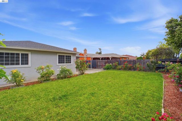 32252 Valiant Way, Union City, CA 94587