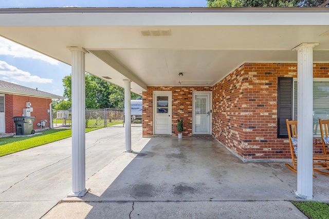612 Mary Hughes Drive, Houma, LA 70363