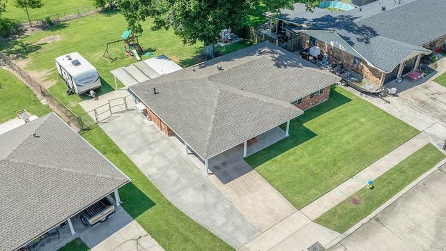 612 Mary Hughes Drive, Houma, LA 70363