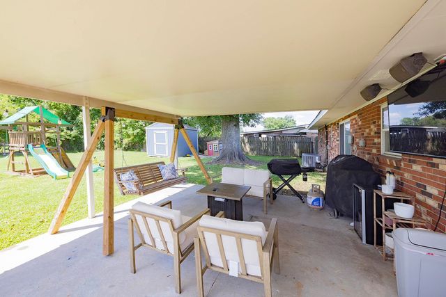 612 Mary Hughes Drive, Houma, LA 70363
