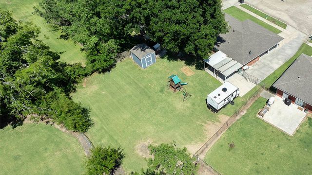 612 Mary Hughes Drive, Houma, LA 70363
