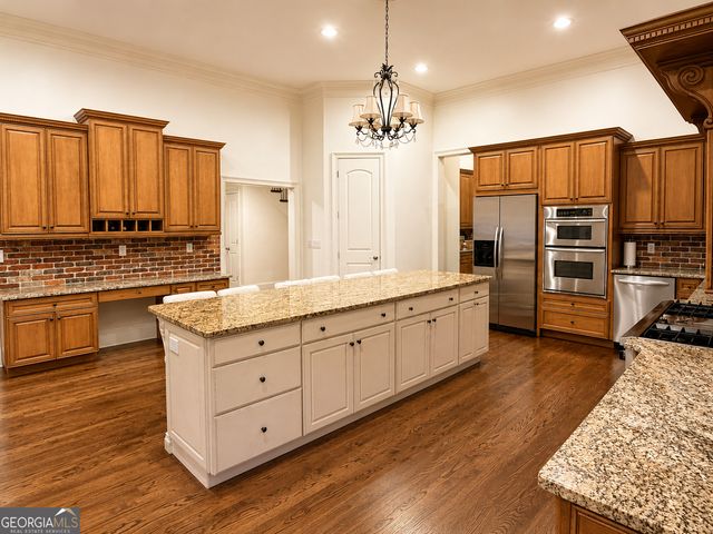 1305 Layor Court, Peachtree City, GA 30269