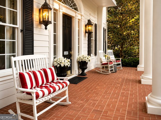 1305 Layor Court, Peachtree City, GA 30269