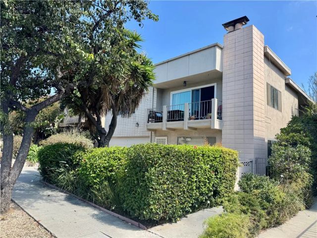 1331 Berkeley 3, Santa Monica, CA 90404