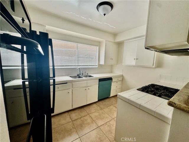1331 Berkeley 3, Santa Monica, CA 90404