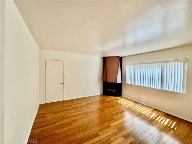 1331 Berkeley 3, Santa Monica, CA 90404