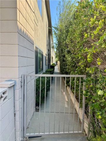 1331 Berkeley 3, Santa Monica, CA 90404