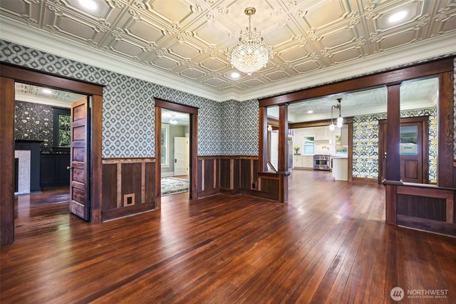 1604 Lincoln Creek Road, Rochester, WA 98579