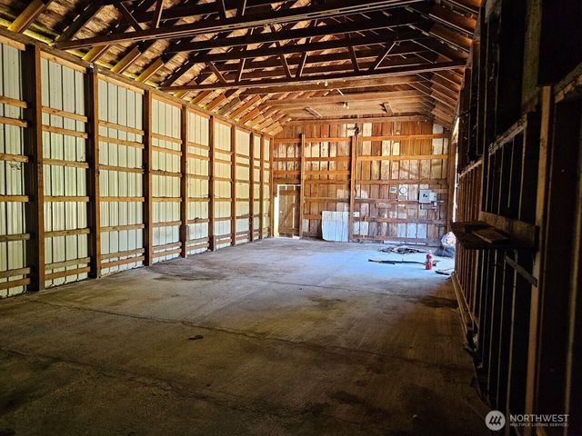 1604 Lincoln Creek Road, Rochester, WA 98579