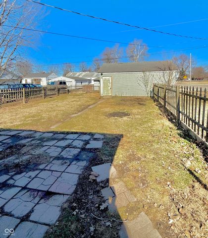 402 W Monroe Street, Alexandria, IN 46001