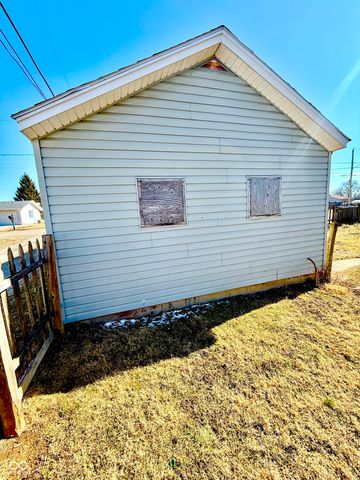 402 W Monroe Street, Alexandria, IN 46001