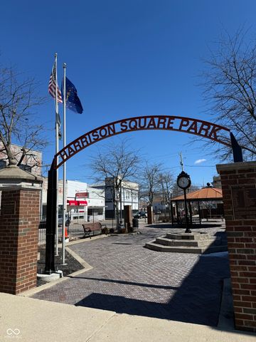 402 W Monroe Street, Alexandria, IN 46001