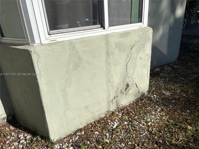 4948 SW 90th Ter, Cooper City, FL 33328