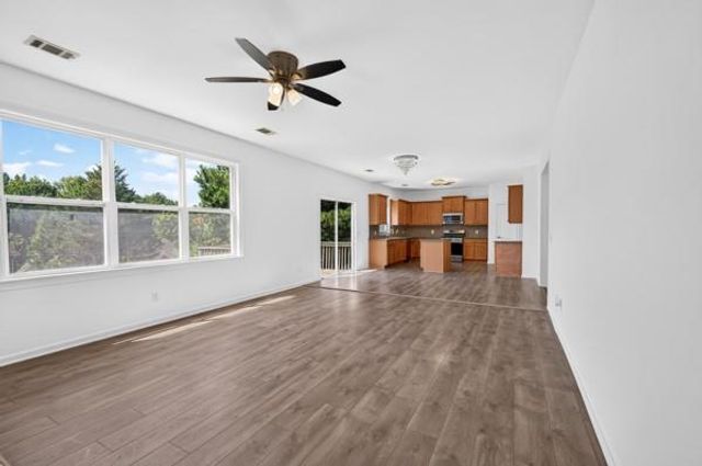 5280 Lakerock Way SW, Atlanta, GA 30331