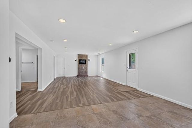 5280 Lakerock Way SW, Atlanta, GA 30331