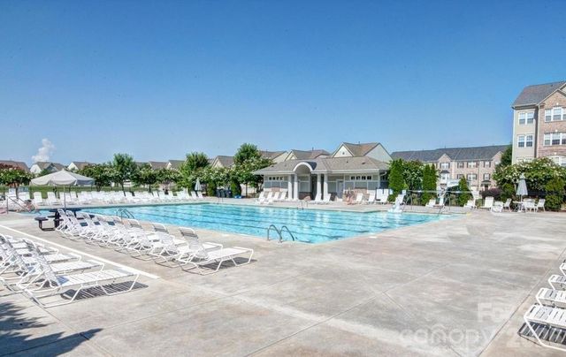 4294 Park South Station Boulevard, Charlotte, NC 28210