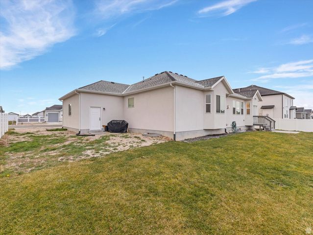 293 E BEDFORD DR, Stansbury Park, UT 84074